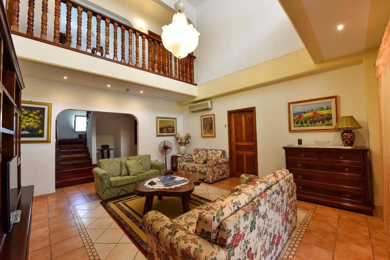 Jessies Guest House Seychelles Beau Vallon Kültér fotó
