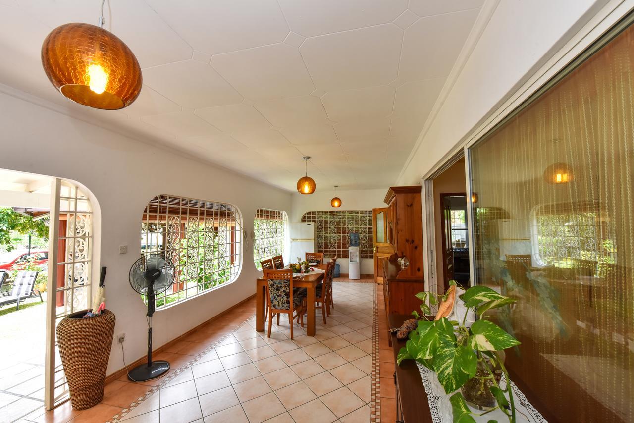 Jessies Guest House Seychelles Beau Vallon Kültér fotó